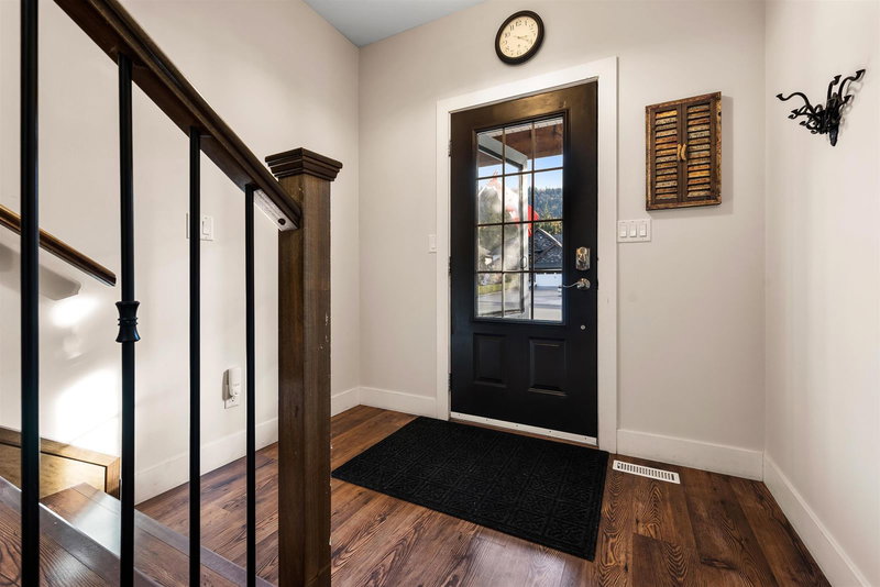 44405 Mclaren Drive, Chilliwack, V2R 0A3 | Image 3