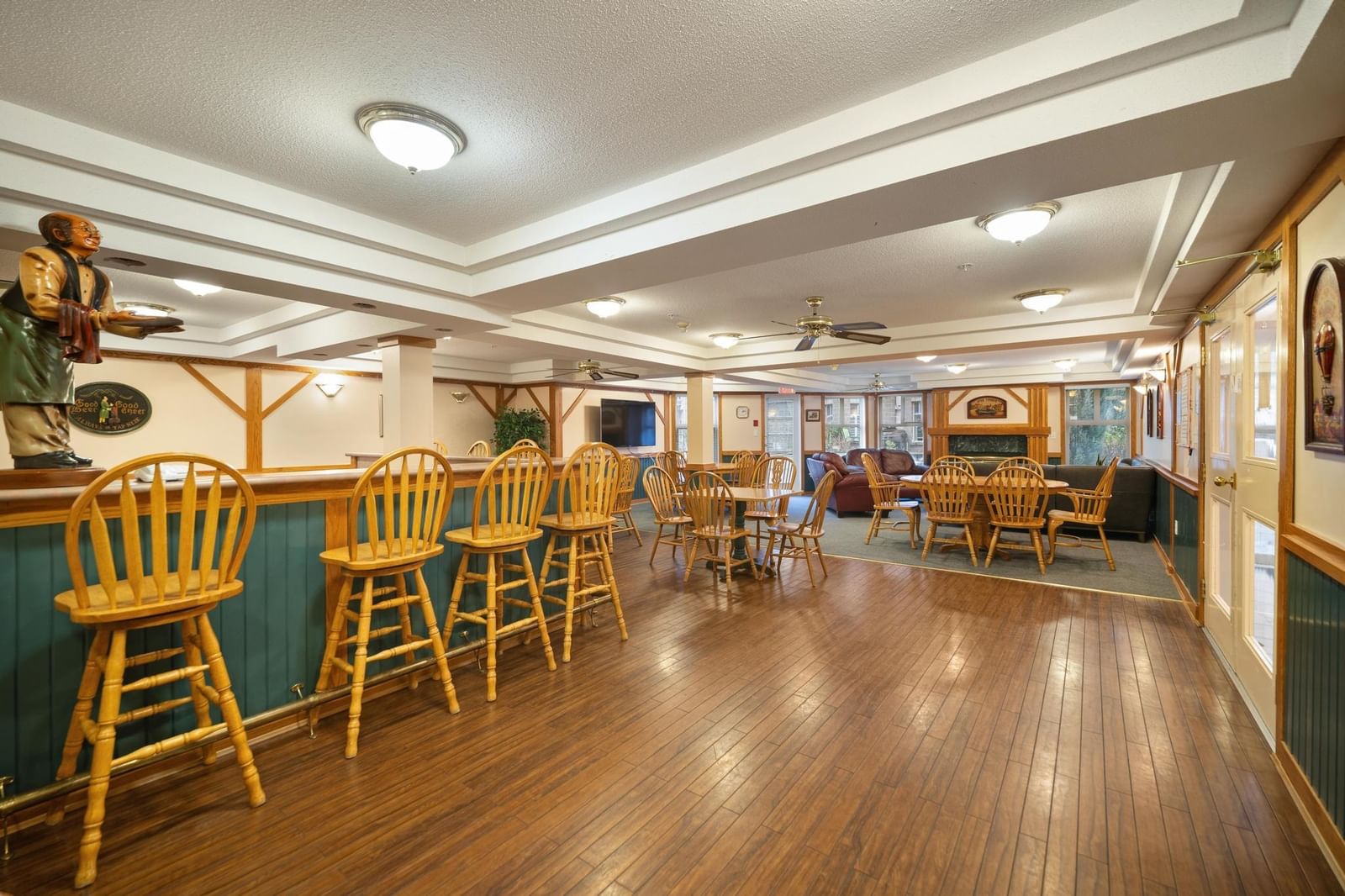 Listing Image 19