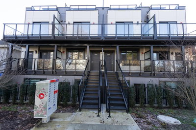 201 - 2122 32 Avenue | Vancouver | Image