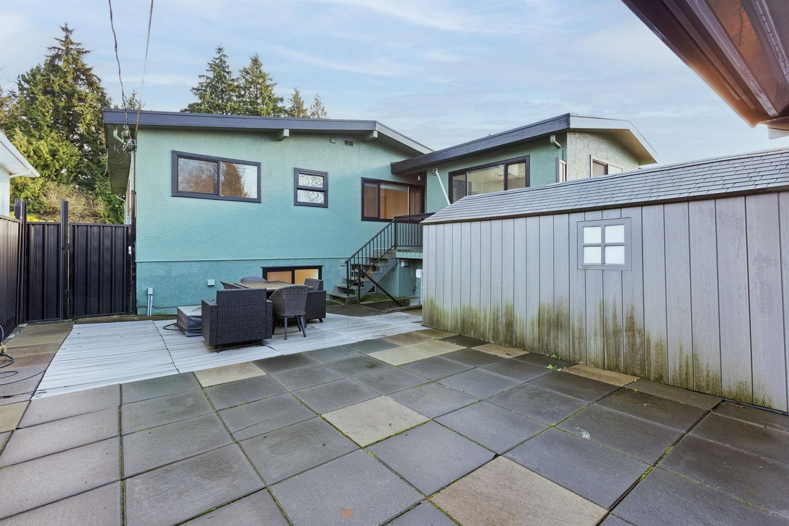 Listing Image 17