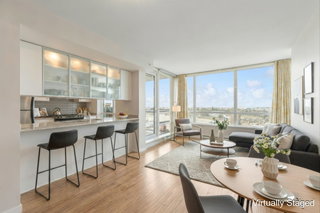 1706 - 3333 Corvette Way