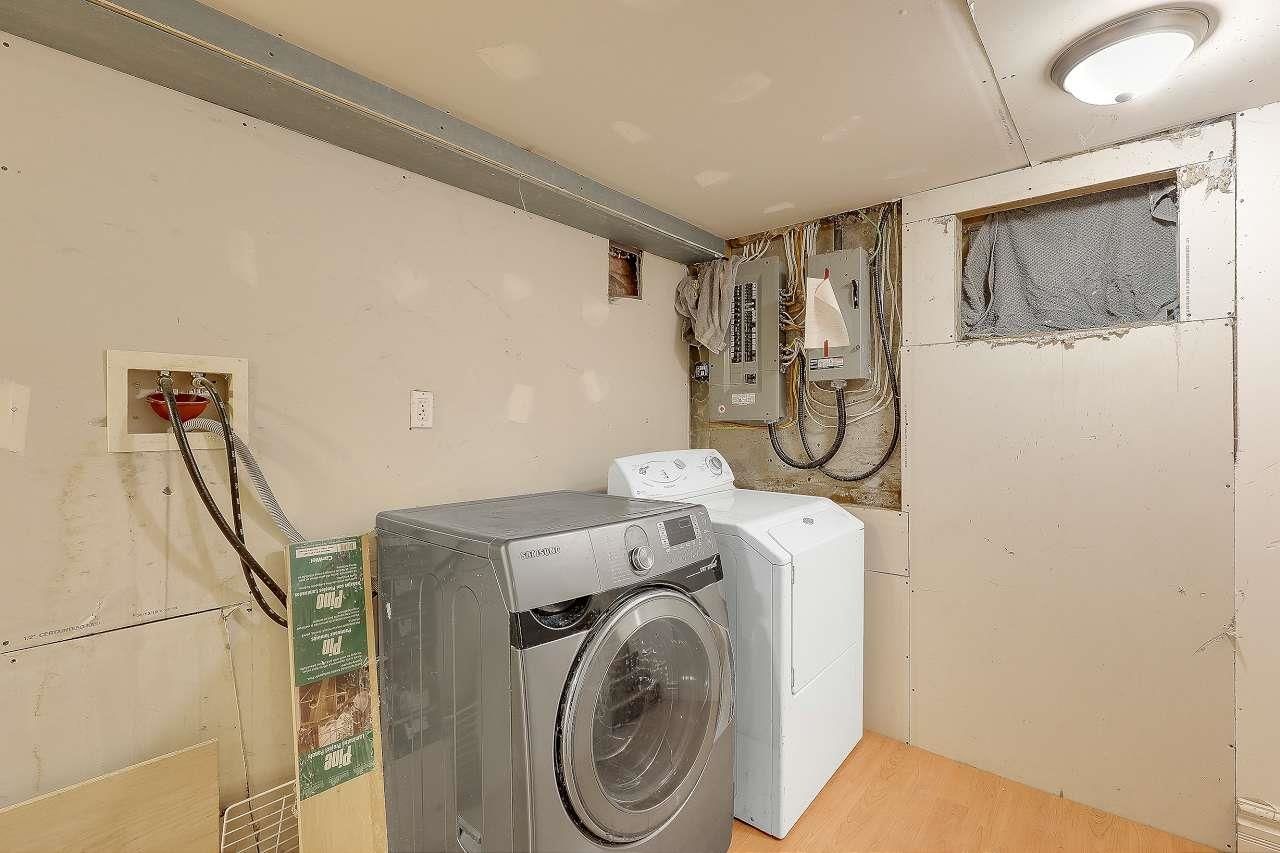 Listing Image 17
