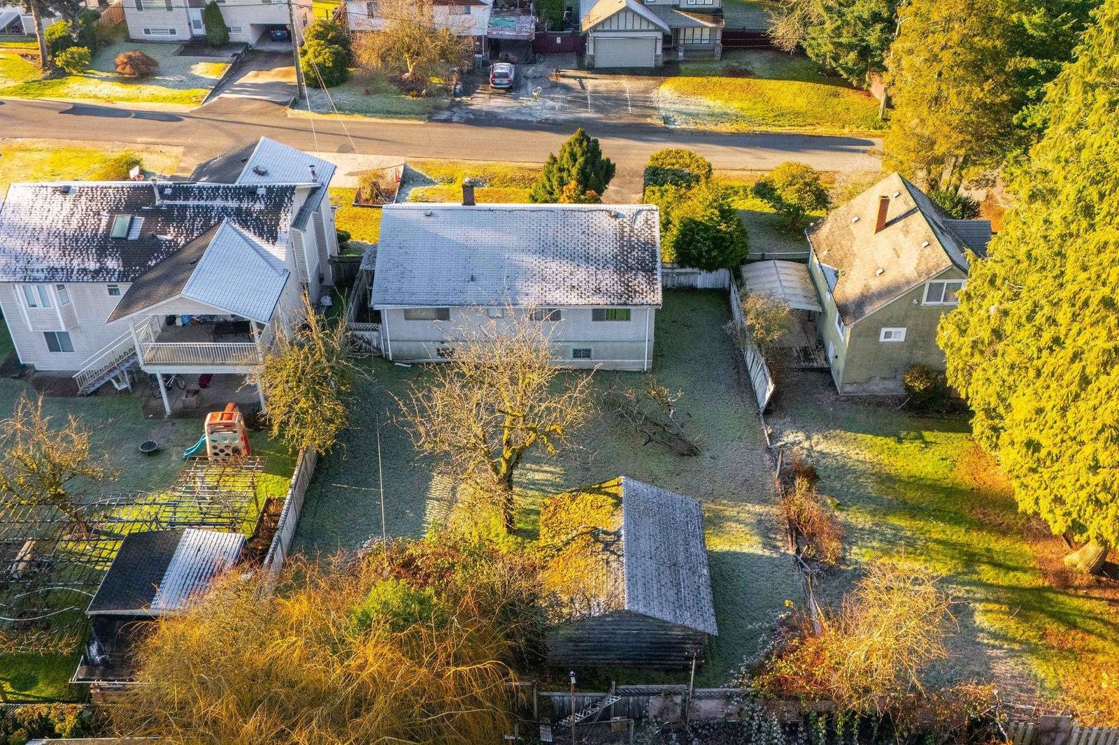 Listing Image 25