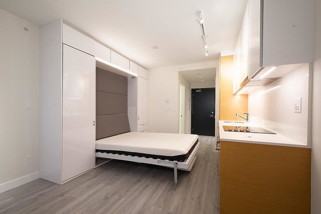 510 - 13438 Central Avenue