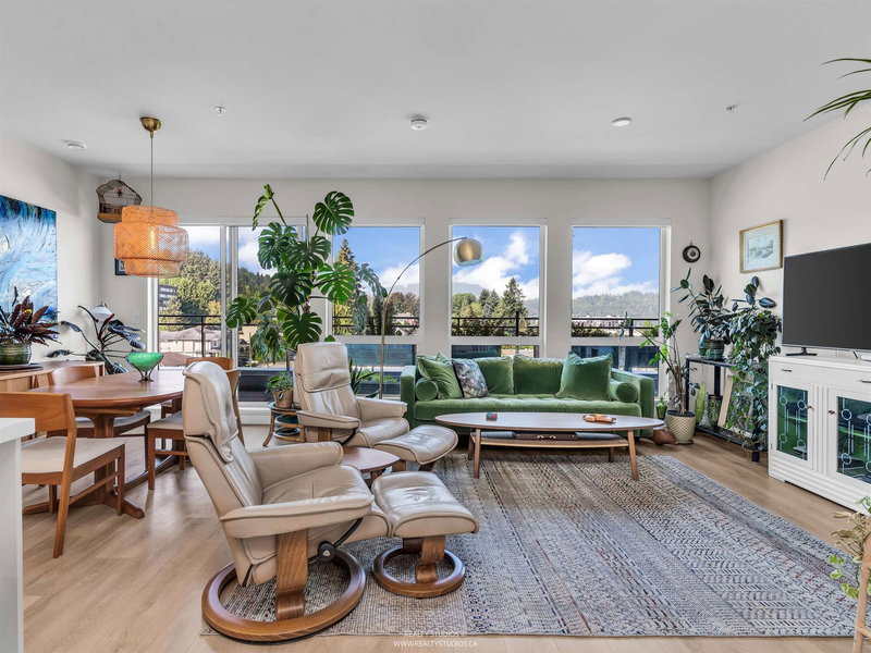 608 - 3018 St George Street, Port Moody, V3H 0L4 | Image 3