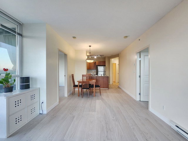 1307 - 4028 Knight Street