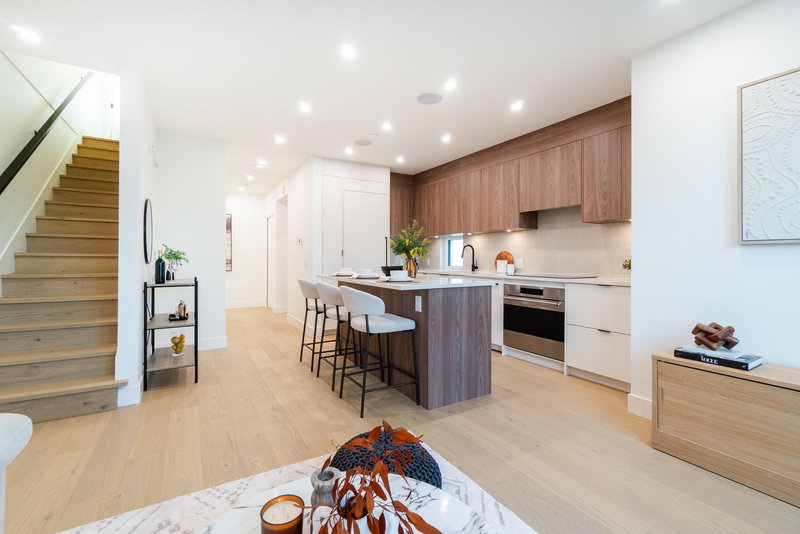 122 - 1552 3rd Avenue, Vancouver, V5N 1G9 | Image 3