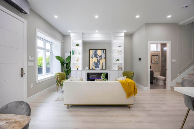 1 - 5808 Lanark Street