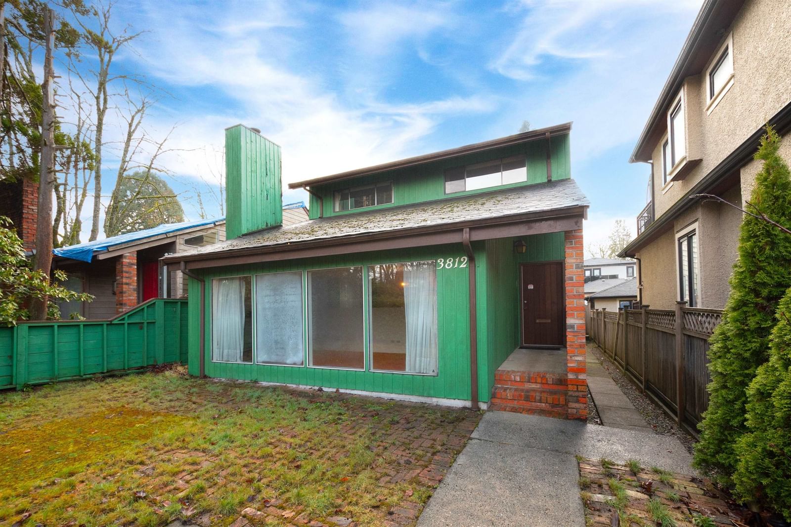 Listing Image 1