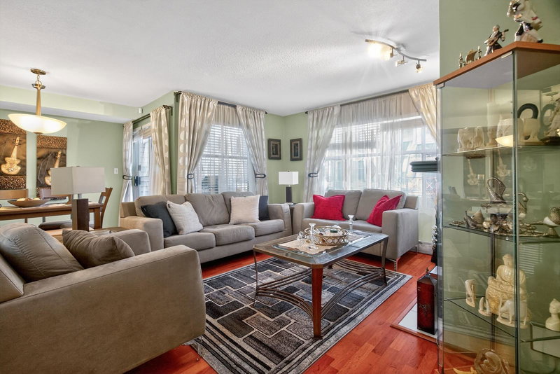 35 - 2450 Hawthorne Avenue, Port Coquitlam, V3C 6B3 | Image 3