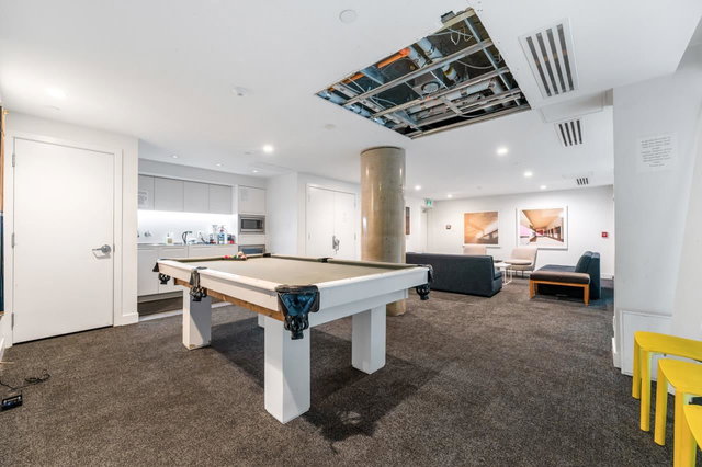 505 - 1133 Hornby Street