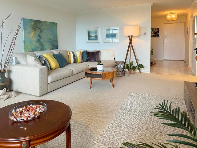 904 - 6651 Minoru Boulevard