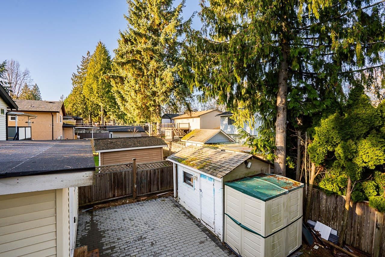 Listing Image 12