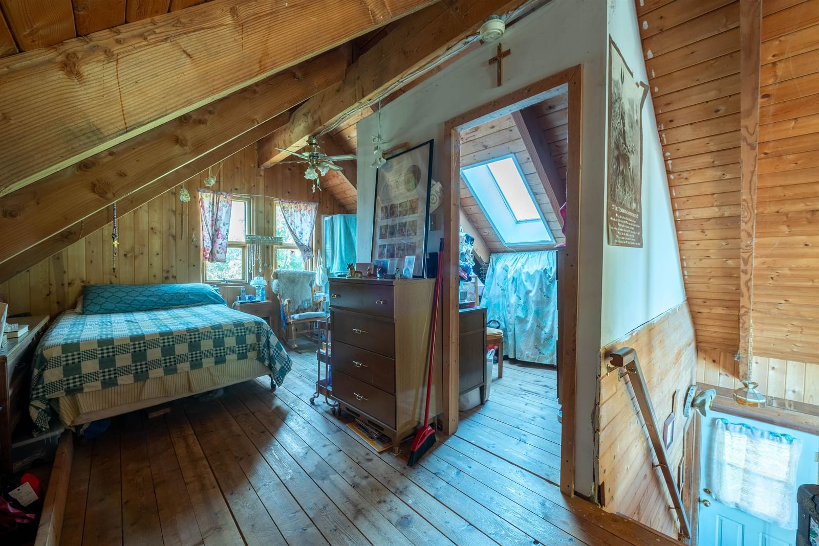 Listing Image 8