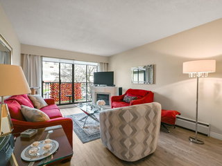 205 - 307 2nd Street W