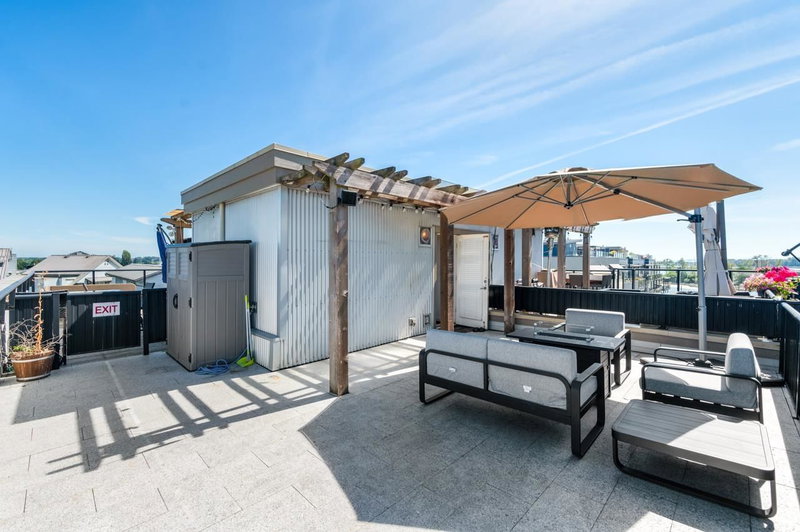 304 - 6077 London Road, Richmond, V7E 0A7 | Image 2