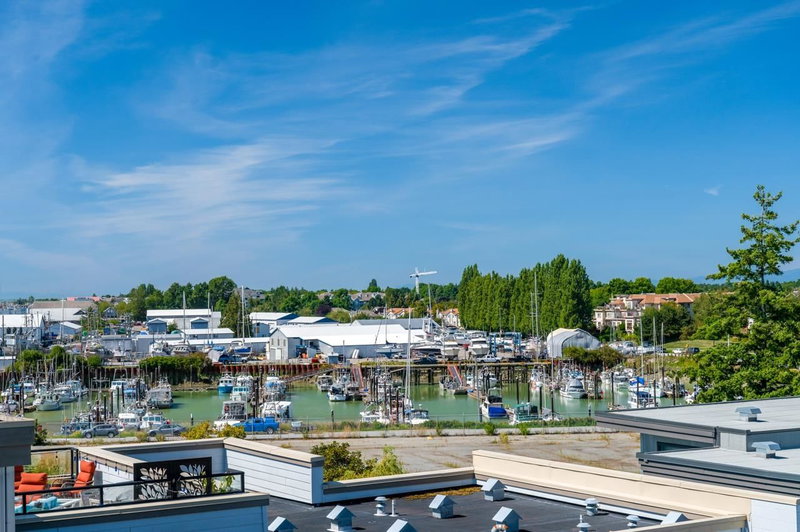 304 - 6077 London Road, Richmond, V7E 0A7 | Image 3