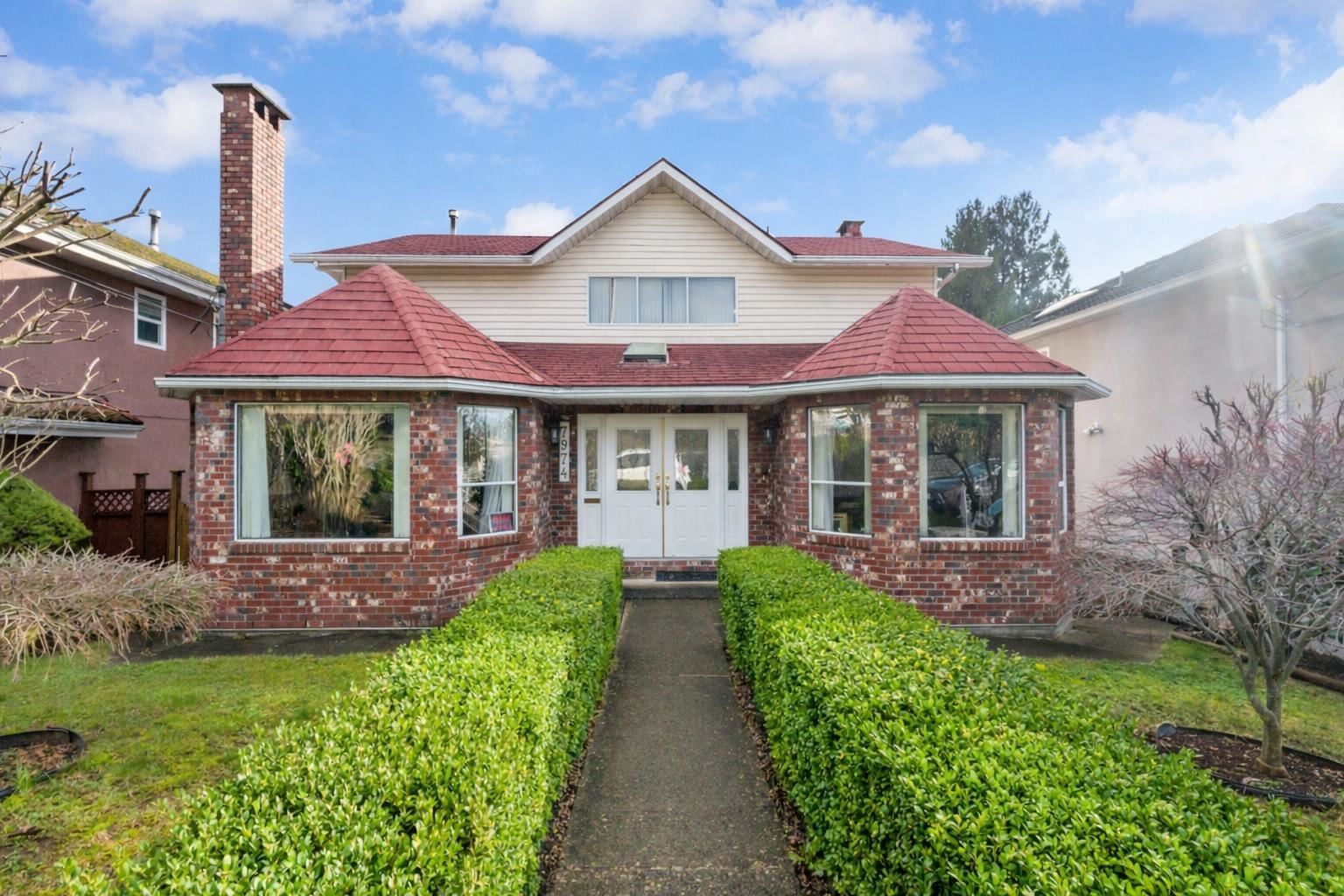 Listing Image 1