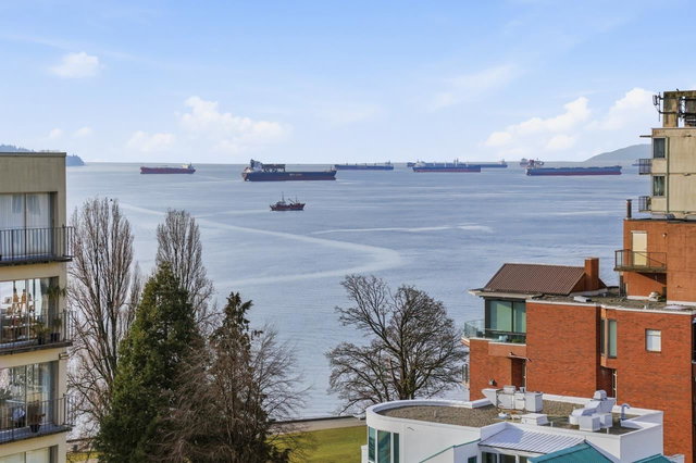 808 - 1330 Harwood Street