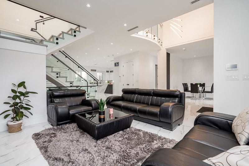 3846 Southwood Street, Burnaby, V5J 2E2 | Image 3