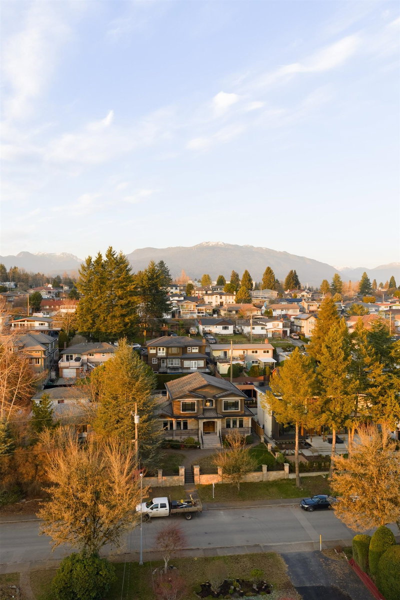 6185 Grant Street, Burnaby, V5B 2K7 | Image 2