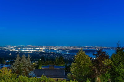 1521 Chartwell Drive | West Vancouver | Image