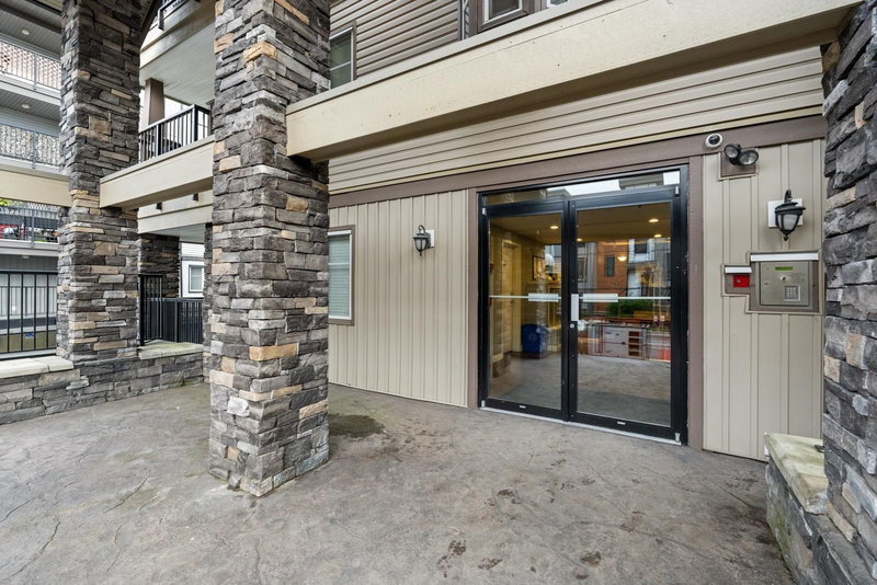 204 - 5454 198 Street, Langley, V3A 1G2 | Image 2