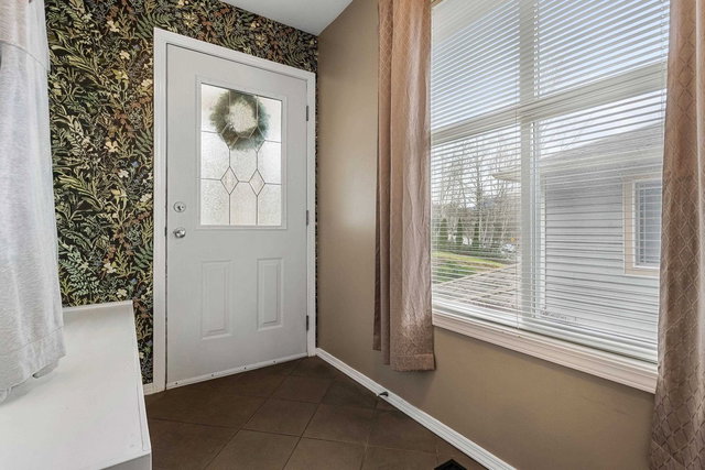 3 - 46906 Russell Road