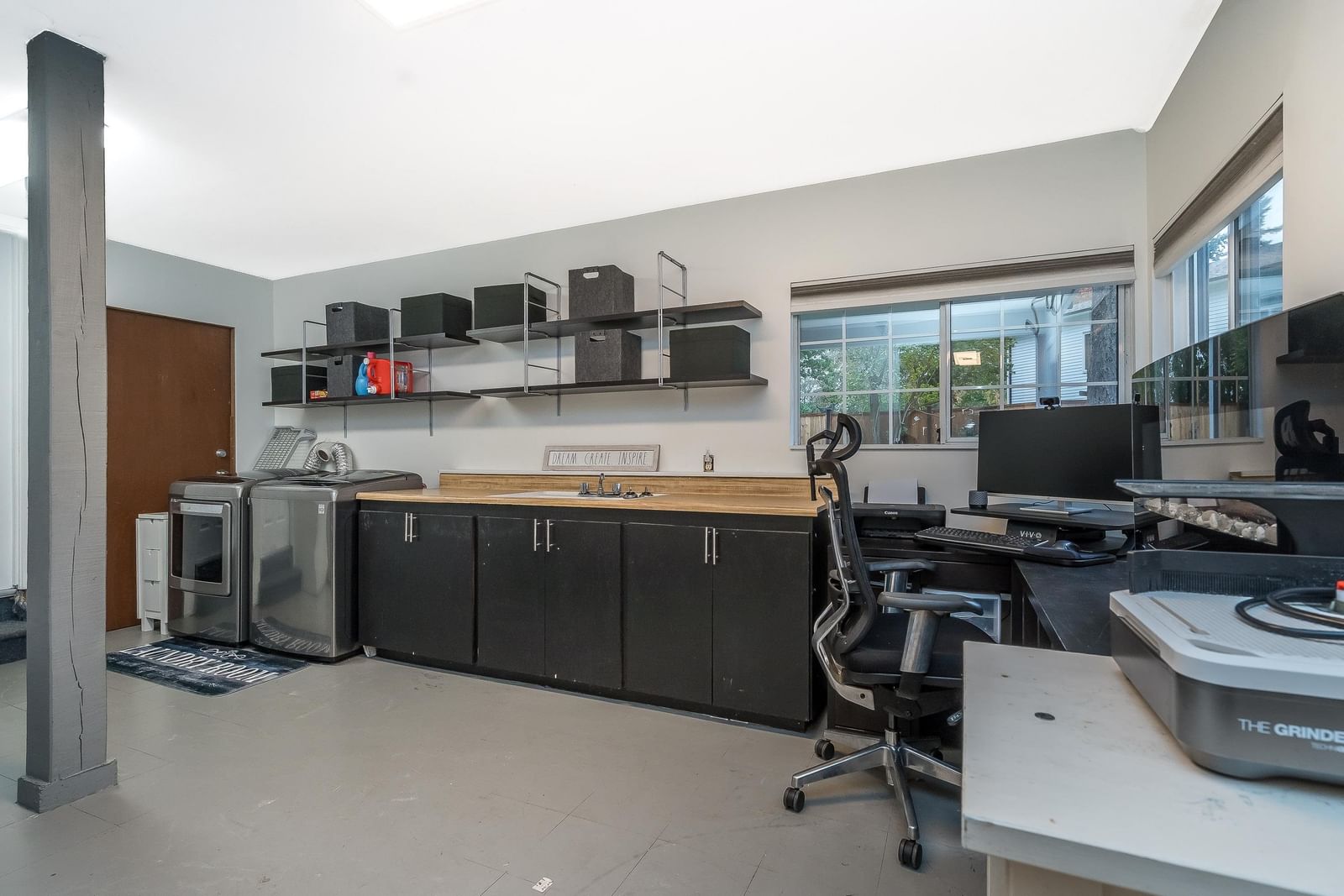 Listing Image 22