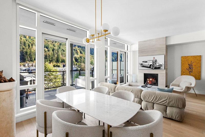 301 - 6697 Nelson Avenue, West Vancouver, V7W 2B2 | Image 3