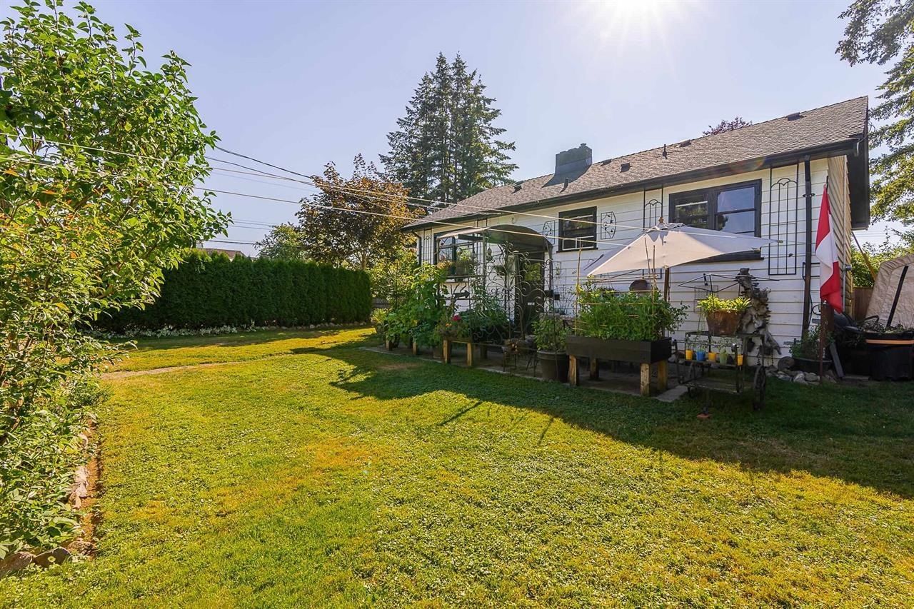 Listing Image 12