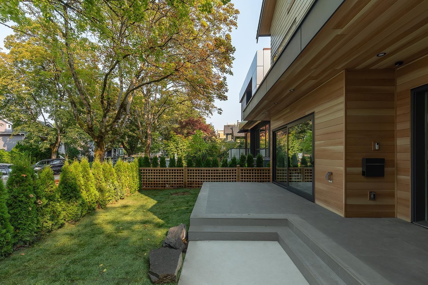 Listing Image 23