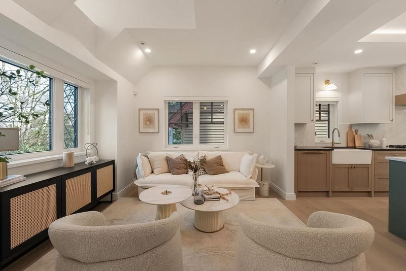 2542 Grant Street, Vancouver, V5K 3G7 | Image 2