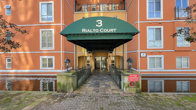 128 - 3 Rialto Court