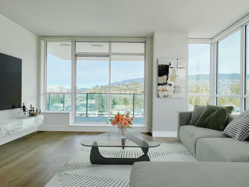 807 - 1675 Lions Gate Lane, North Vancouver, V7P 0E3 | Image 2