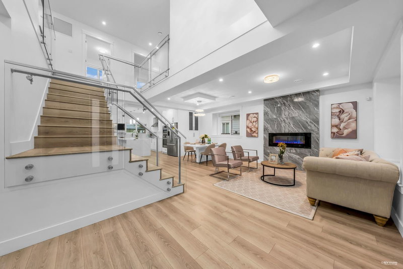 4267 Parker Street, Burnaby, V5C 3C4 | Image 2