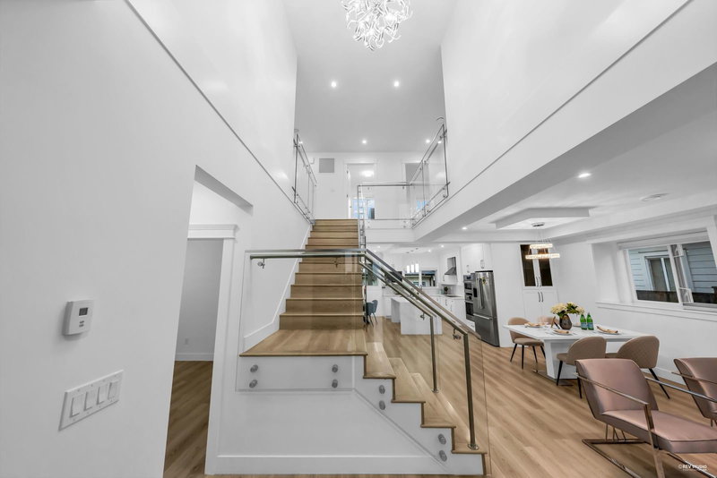 4267 Parker Street, Burnaby, V5C 3C4 | Image 3