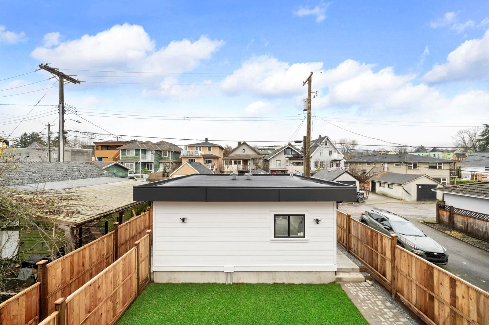 Listing Image 20