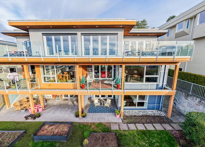 14976 Beachview Avenue | White Rock | Image
