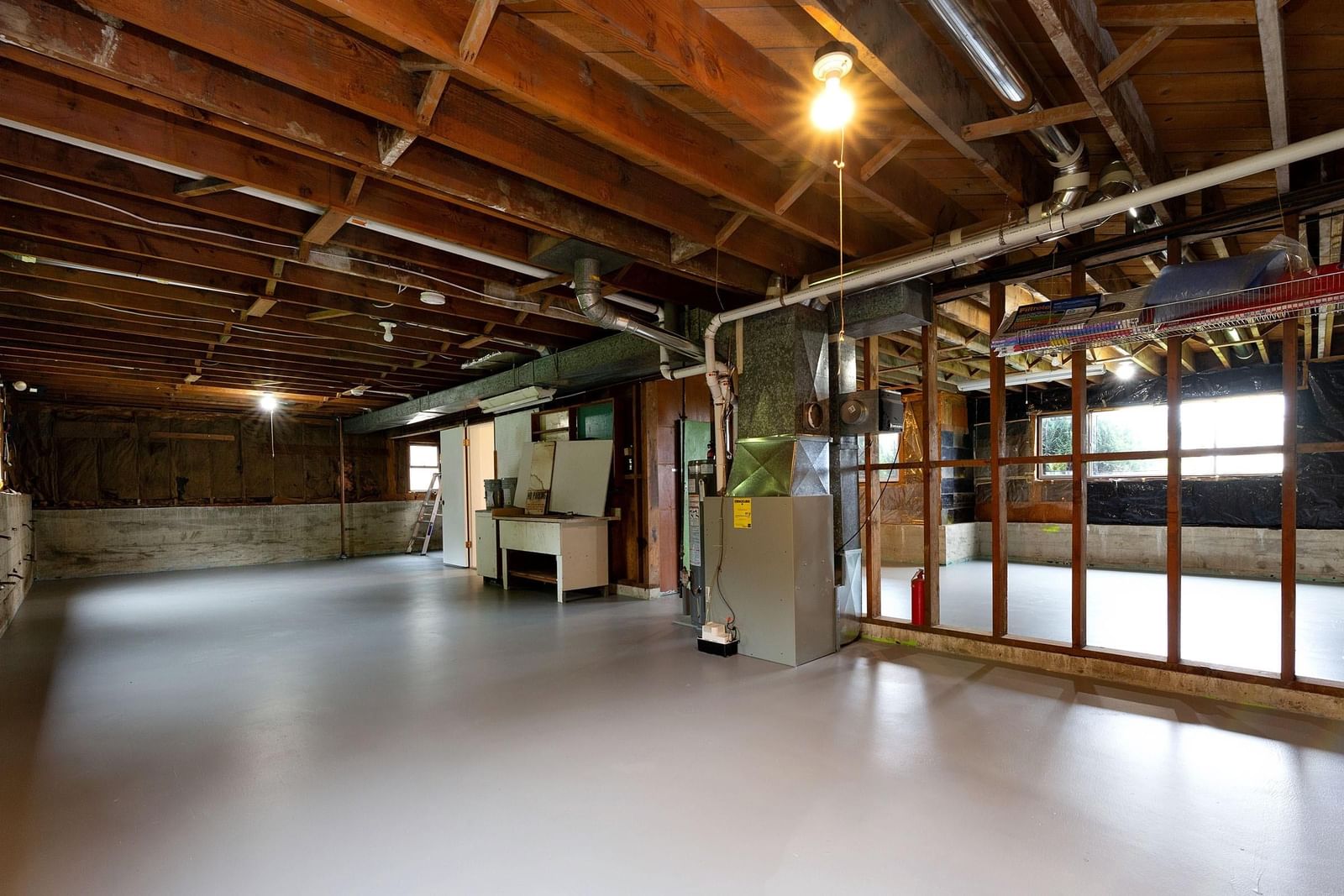 Listing Image 16