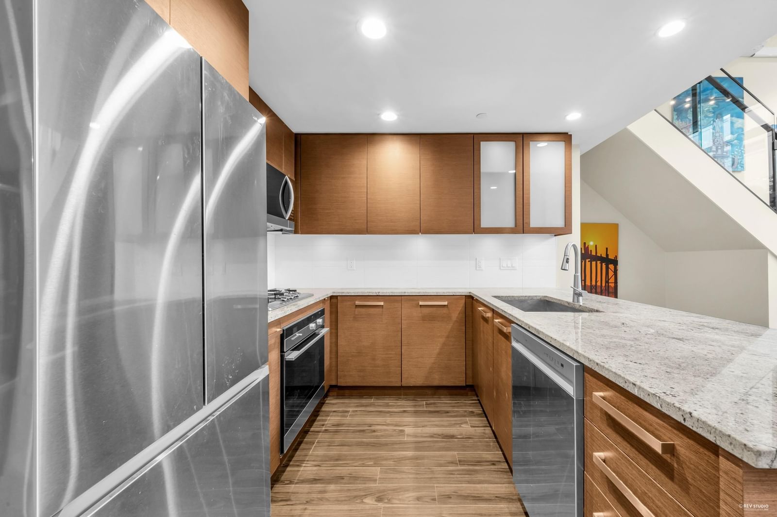 Listing Image 16