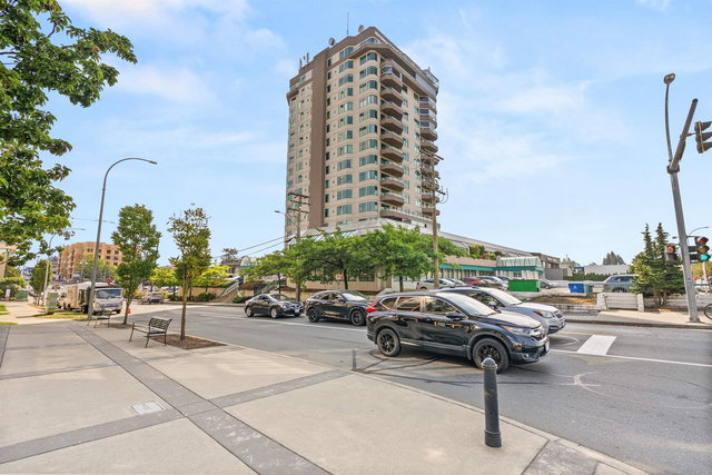 1003 - 32440 Simon Avenue