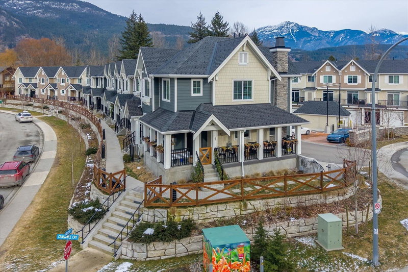 1 - 7360 Crabapple Court, Pemberton, V0N 2L1 | Image 2