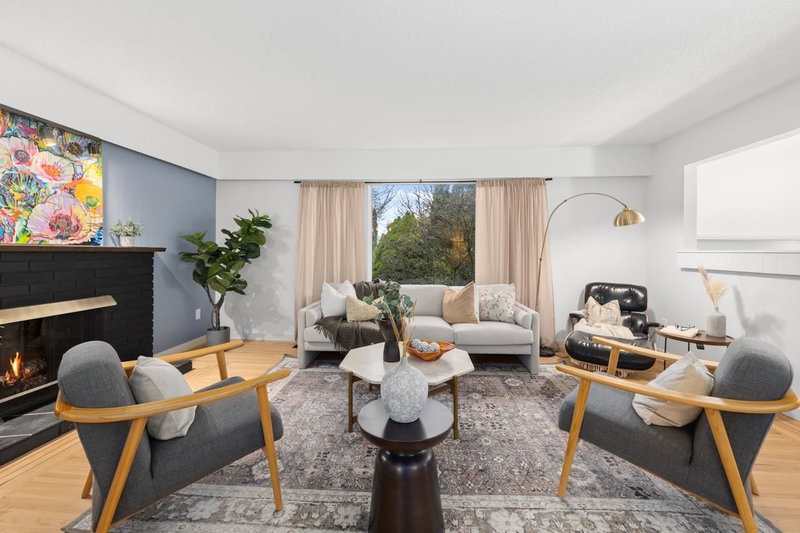 3878 Royal Oak Avenue, Burnaby, V5G 3M2 | Image 2