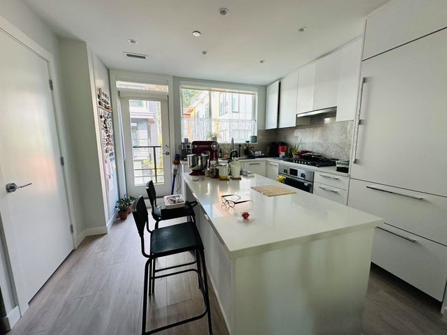 27 - 2728 Acadia Road Road