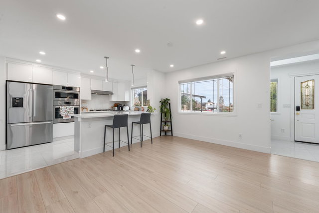 103 - 1334 Charland Avenue