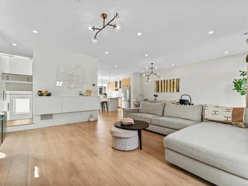 66 - 3597 Malsum Drive, North Vancouver, V7G 0B2 | Image 3