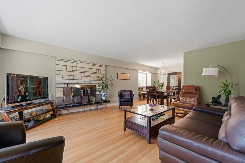 7292 Shawnee Place, Vancouver, V5S 2Z1 | Image 2