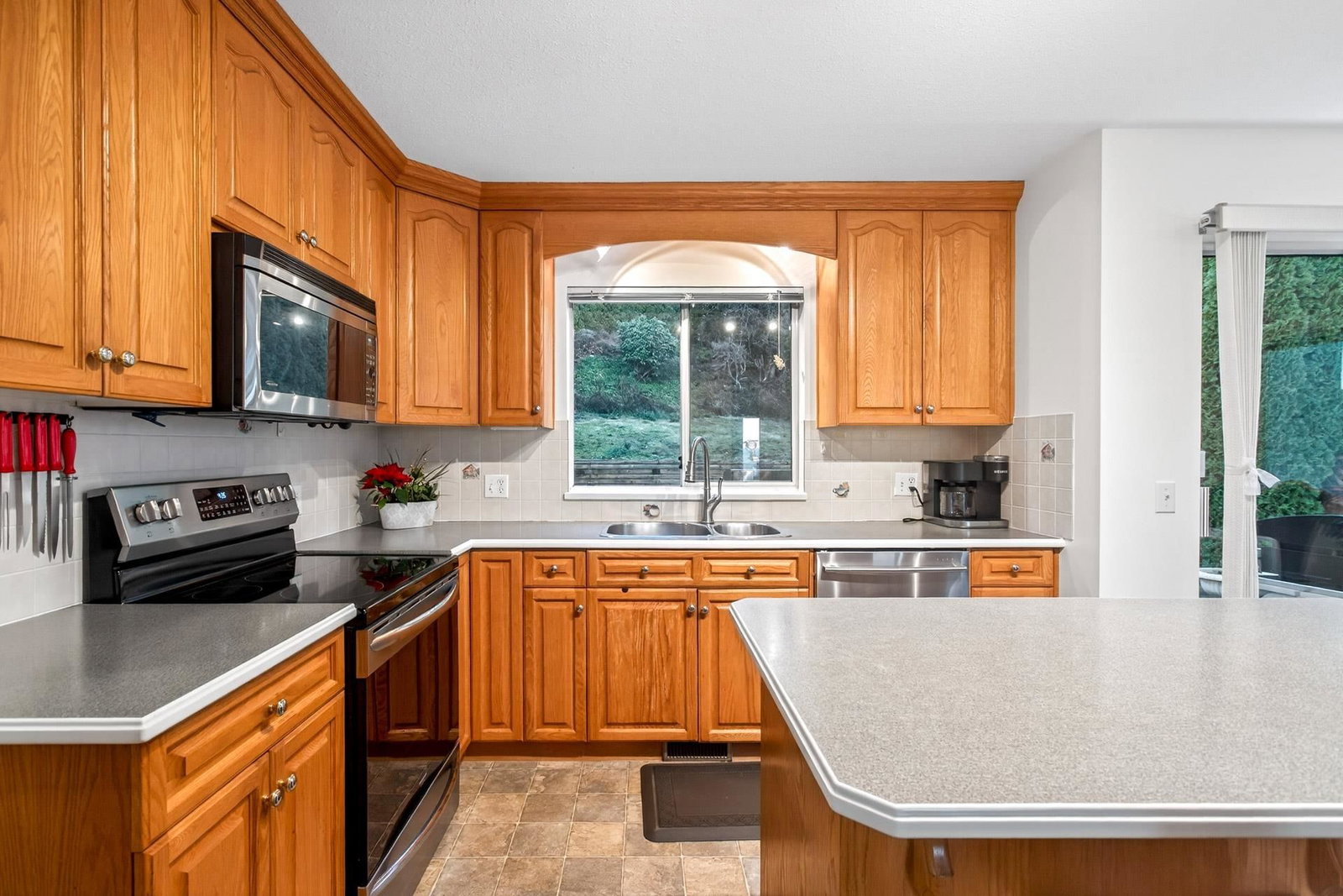 Listing Image 21