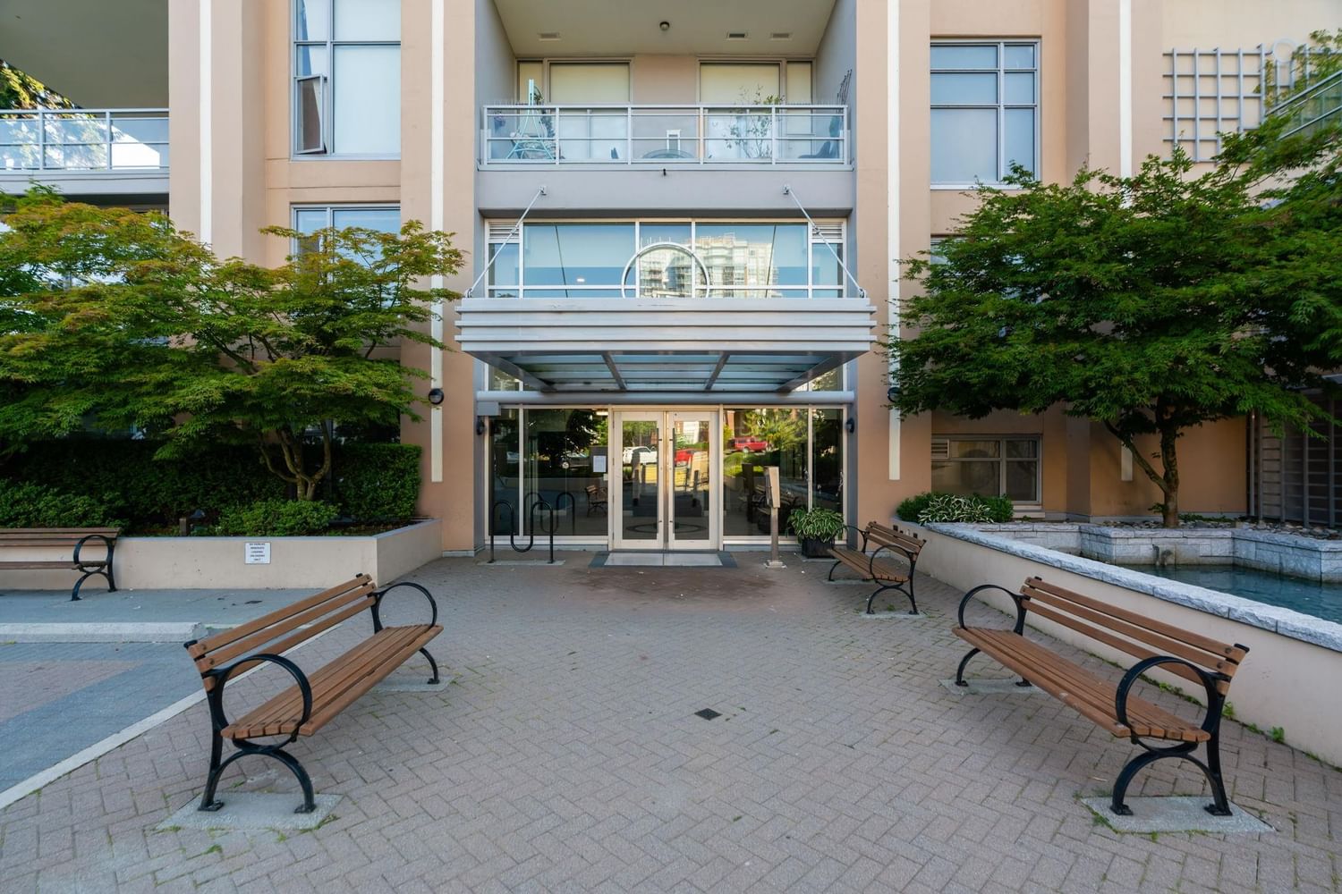 Listing Image 23
